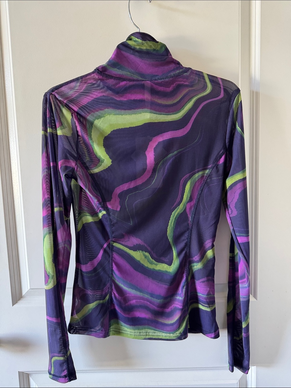 Fabletics mesh top - Picture 4 of 13